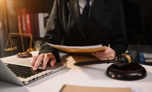 avantages d’être accompagné par un avocat