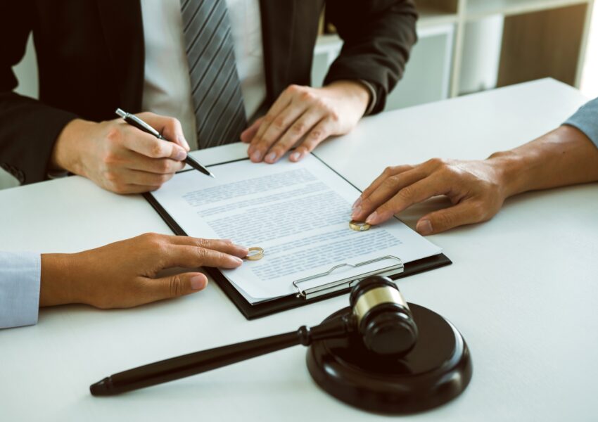 Couple is divorced who handed their engagement ring to the divorce documents